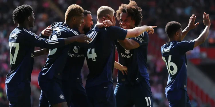 Premier League: Southampton 0-3 Manchester United