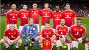 In a charity game at Old Trafford, Wayne Rooney stole the show with a free kick but Celtic legends beat Manchester United Legends.