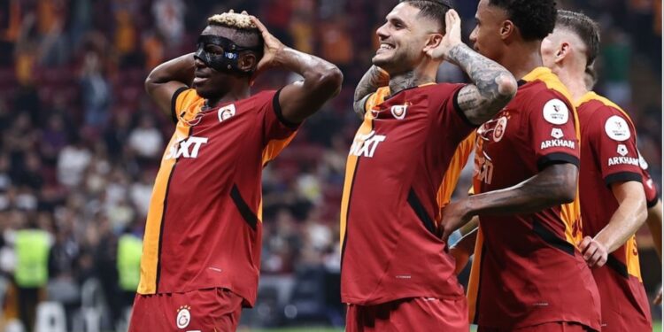 Victor Osimhen scores two goals along with an injury scare in Galatasaray's 3-3 draw against Kasimpasa in Turkey.