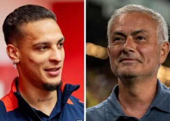 Antony desperate to leave Man United and revive career under Jose Mourinho