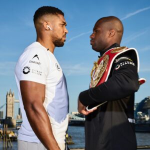 Anthony Joshua targets knockout as he takes on Daniel Dubois looking to become 3-time heavyweight champion.