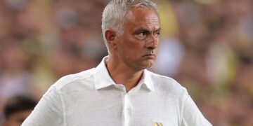 You dive too much – Mourinho slams Super Eagles star Osimhen