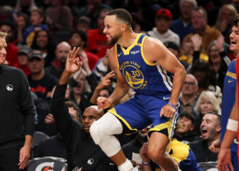 Steve Kerr, Curry brag about depth after Warriors big win over Portland