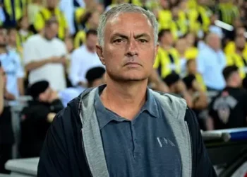 Jose Mourinho pushing to sign Barcelona star to rival Osimhen’s Galatasaray