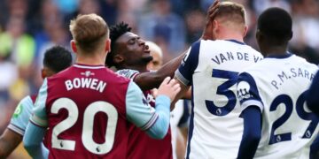 Mohammed Kudus sent off after taking down THREE Tottenham players in 4-1 loss