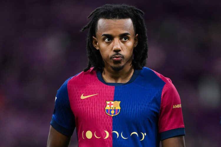 Jules Kounde in action for Barcelona.