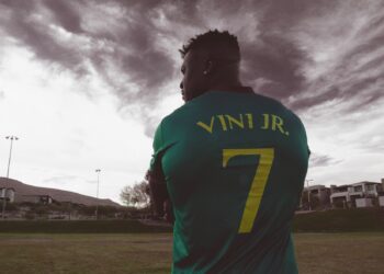 Ngannou poses in Vinicius’ Cameroon jersey