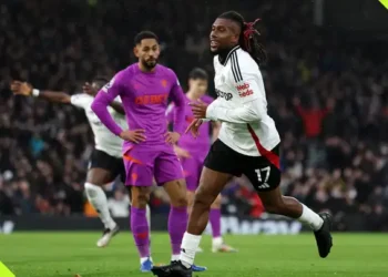 Iwobi scores stunning goal as Fulham lose to Wolves