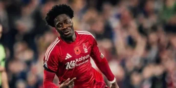 ‘We love him’ – Nuno confident Ola Aina will sign new deal at Forest