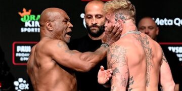 Mike Tyson slaps Jake Paul during final stare-down ahead of big fight