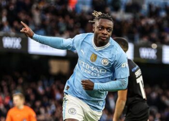 Premier League title not won in December  – Jeremy Doku warns Liverpool, Arsenal