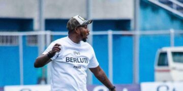 Breaking! Enyimba sack head coach Yemi Olanrewaju