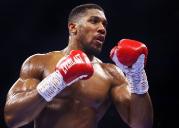 Anthony Joshua visits hometown in Ogun state