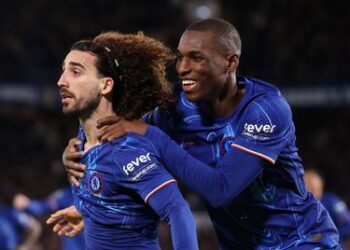 Chelsea defeat Brentford as they close gap on Liverpool
