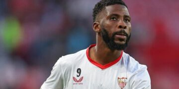 Iheanacho: English clubs set to rescue ‘Senior Man’ from Sevilla