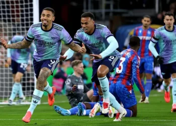 Crystal Palace vs Arsenal: Rampant Gunners destroy Eagles to close gap on Liverpool