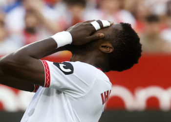 Flop signing? Sevilla to offload Super Eagles star Iheanacho in January