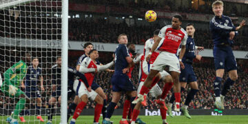Arsenal beats Man United, hands Amorim first defeat