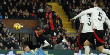 Cherries strike late to deny Iwobi’s Fulham at Craven Cottage