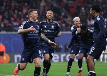 Barkley nets late winner for Villa in 5 goal thriller