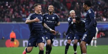 Barkley nets late winner for Villa in 5 goal thriller