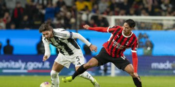 Federico Gatti sends AC Milan to Super Copa final