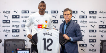 Valencia announces signing of Sadiq Umar on loan