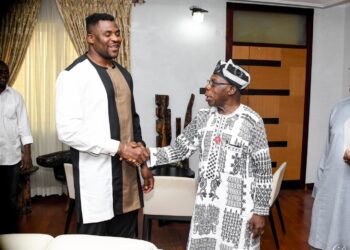Ngannou pays visit to Obasanjo in Abeokuta