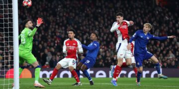 Arsenal book round of 16 spot after comfortable win over Dinamo Zagreb