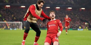 Liverpool defeats Lille to top Champions League group