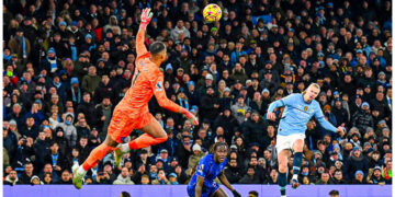 Premier League: Resurgent Manchester City punish Chelsea after Sanchez error