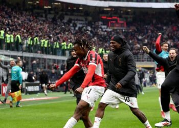 Chukwueze delivers 95th-minute winner for Milan to stun Parma