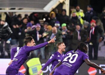 Fiorentina beat Inter black and blue in rescheduled Serie A fixture