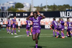 Rinsola Babajide celebrates after scoring against Valencia in a La Liga Feminine fixture 