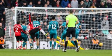 Onuachu grabs assist as Southampton fall to Bournemouth’s Champions League chase