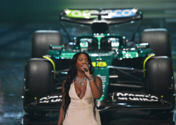 Tems shines at Aston Martin’s F1 Livery unveiling with electrifying performance
