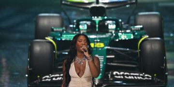 Tems shines at Aston Martin’s F1 Livery unveiling with electrifying performance