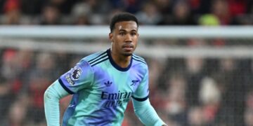 Arsenal bid farewell to Premier League title chase after stalemate at City Ground