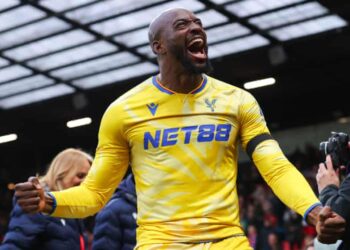 Mateta’s brace sinks United at Old Trafford