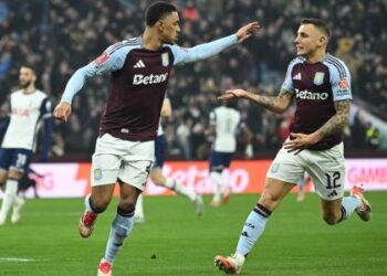 Villa edge Spurs to reach FA Cup fifth round