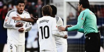 Madrid’s missteps: Real and Atlético stumble in title race