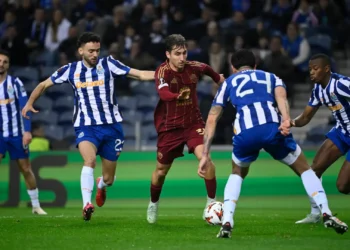 Europa League: Porto, Roma play out 1-1 draw to leave clash finely poised