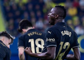 Sadiq Umar strikes late as Valencia snatch vital draw against Villarreal