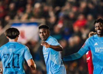 FA Cup: Taiwo Awoniyi scores as Nottingham Forest edge Exeter on penalties