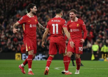 Relentless Liverpool extend lead with convincing win over Newcastle