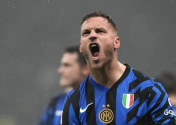 Inter cruise past Lazio to set up Milan derby in Coppa Italia semis