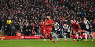 Liverpool vs Tottenham: Reds overcome first-leg deficit to reach Carabao Cup final