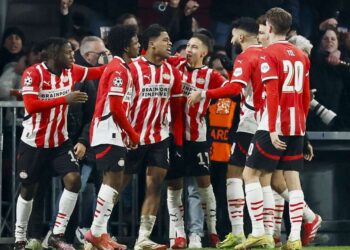 Champions League: Dortmund advances, PSV upsets Juventus