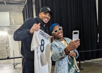 Giannis Antetokounmpo impresses Oshoala with slick ball juggling skills at NBA game