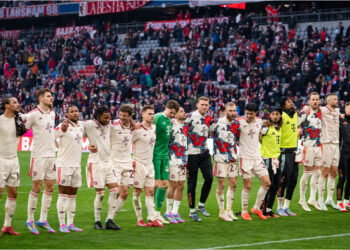 Bundesliga Roundup: Bayern Munich restore 6-point lead with win over St. Pauli